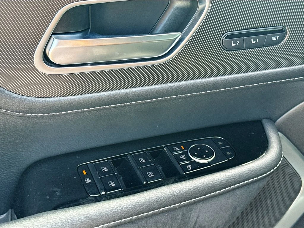 New 2027 MINERAL BLACK INFINITI Sport AWD image 18
