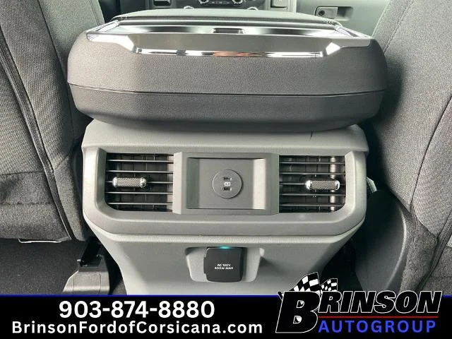 New 2026 Oxford White Ford XLT image 27