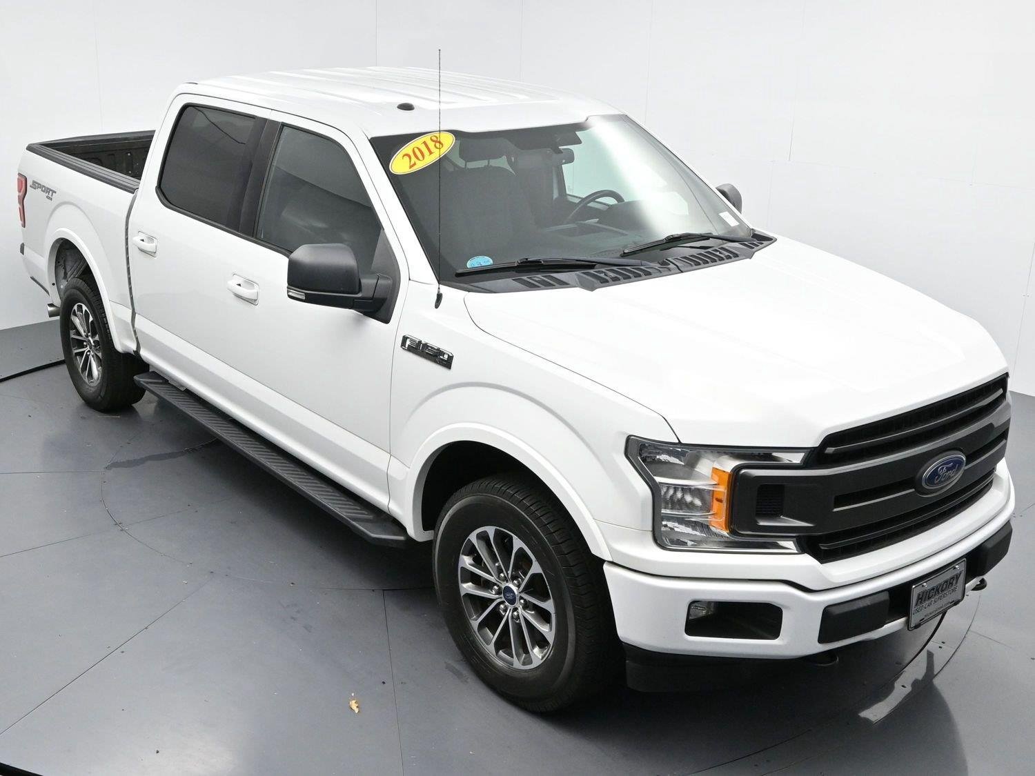 Used 2018 Oxford White Ford XLT image 40