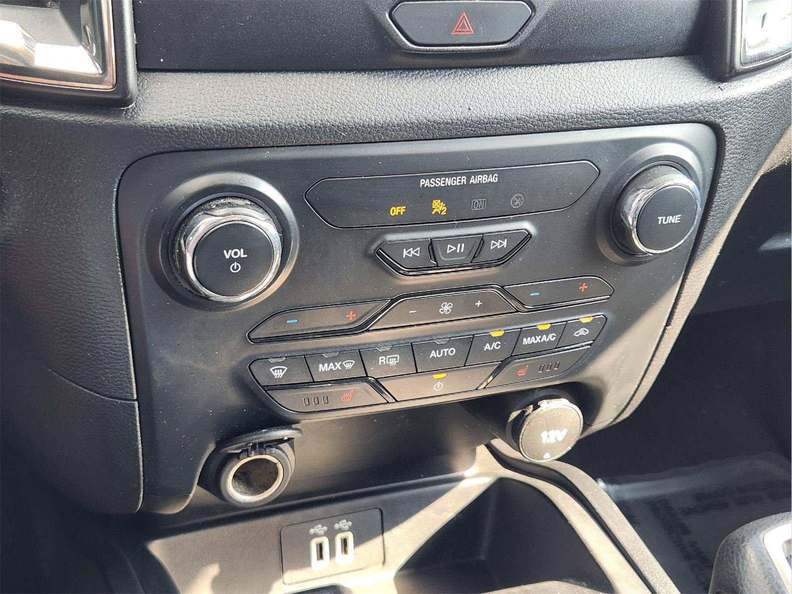 Used 2022 Shadow Black Ford LARIAT image 19