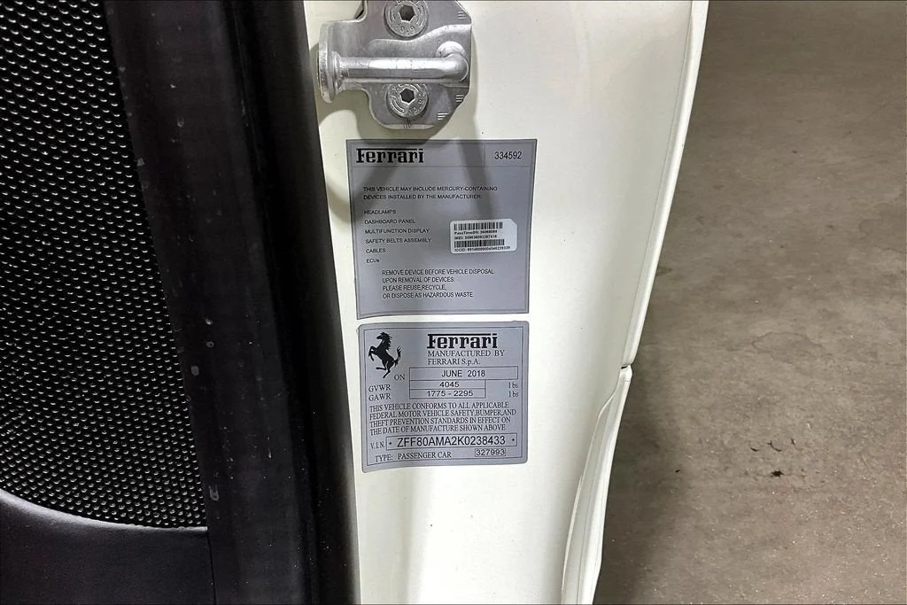 Used 2019 Bianco Avus Ferrari  image 17