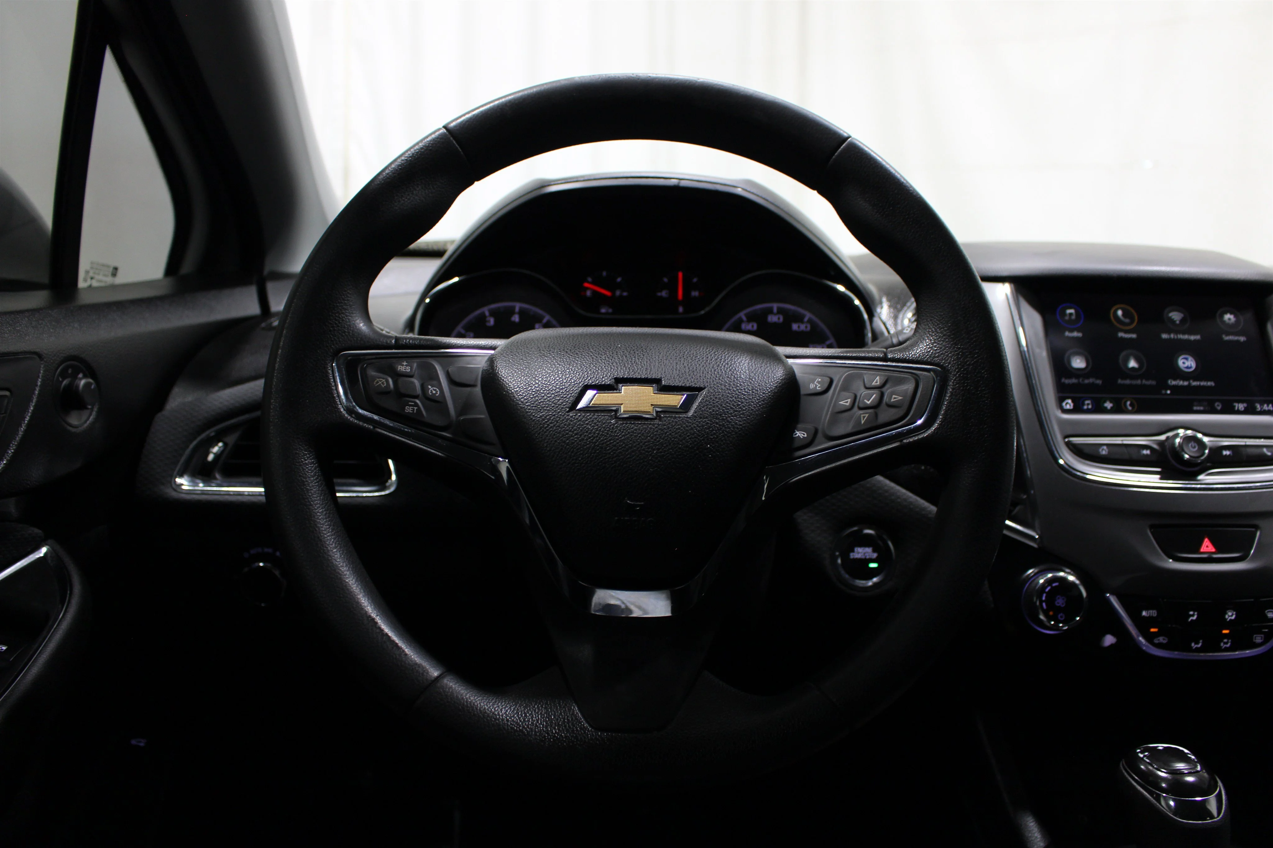 2019 Chevrolet Cruze LT - Photo 11