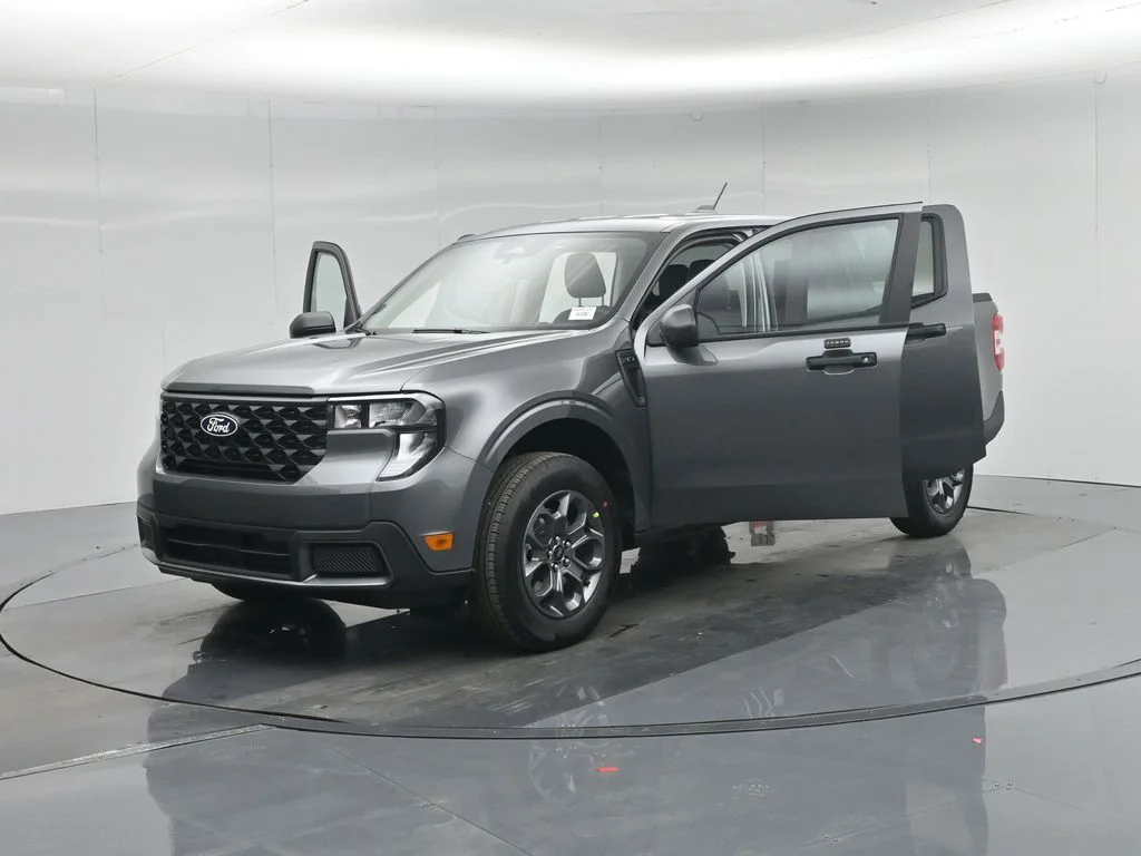 New 2026 Carbonized Gray Metallic Ford XLT image 28