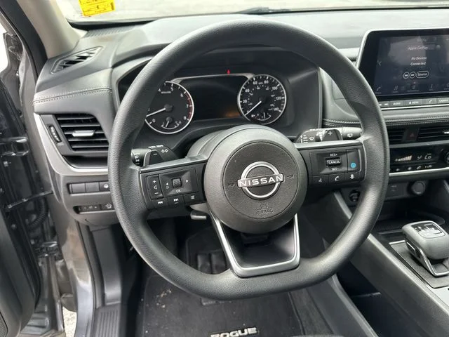 Used 2024 Gray Nissan SV image 13