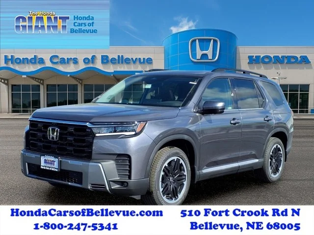 2026 Honda Pilot Touring AWD's photo