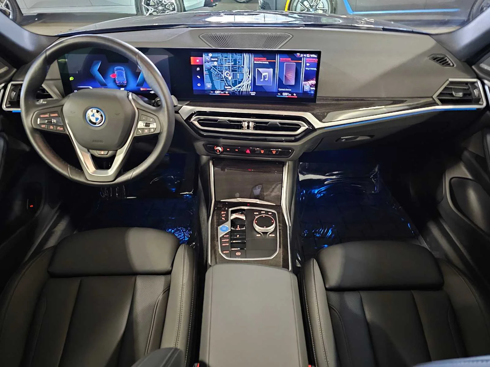 Certified Used 2023 Tanzanite Blue II Metallic BMW eDrive40 image 10