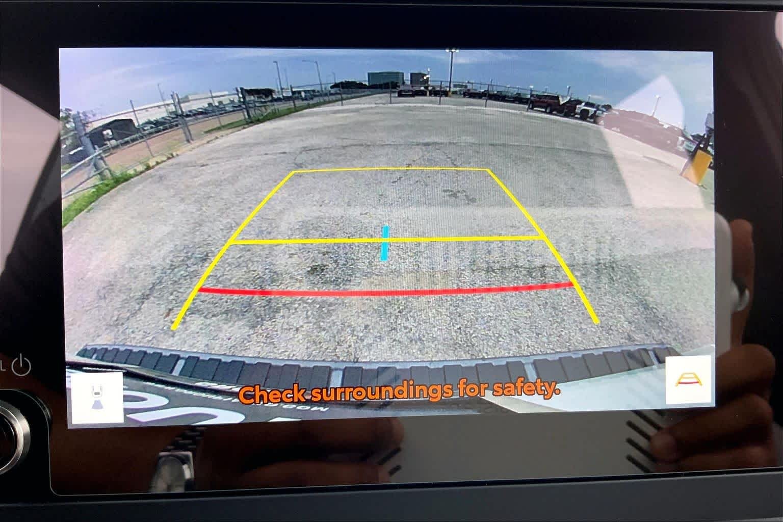 Used 2025 Ice Cap Toyota SR5 image 26