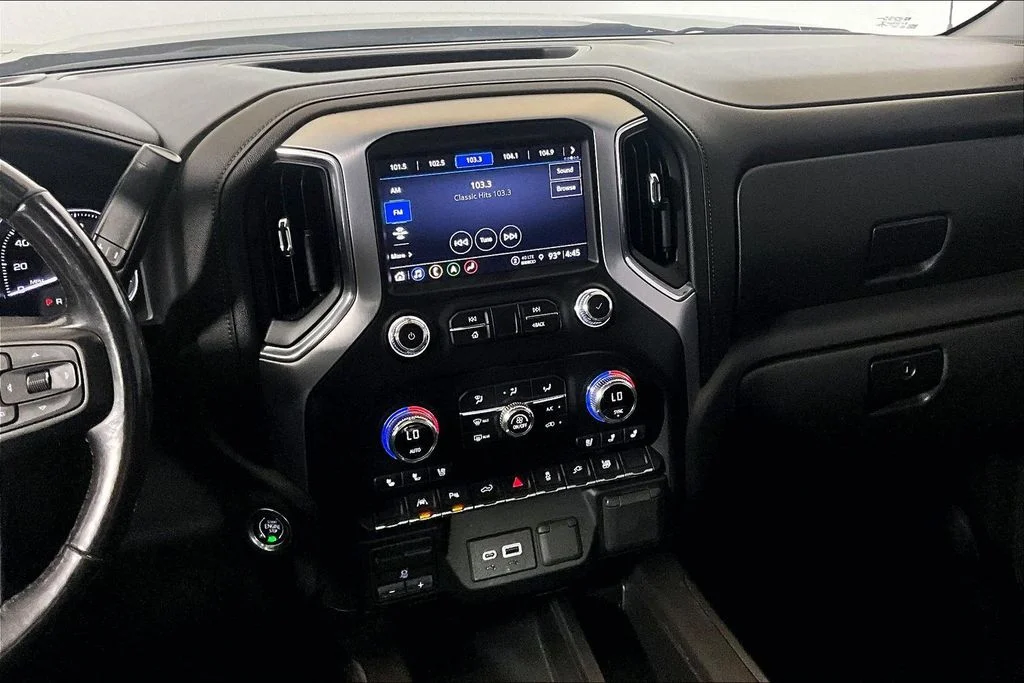 Certified Used 2022 Onyx Black GMC SLT image 5