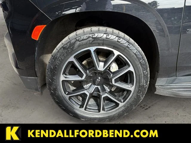 Used 2022 Black Chevrolet RST image 14