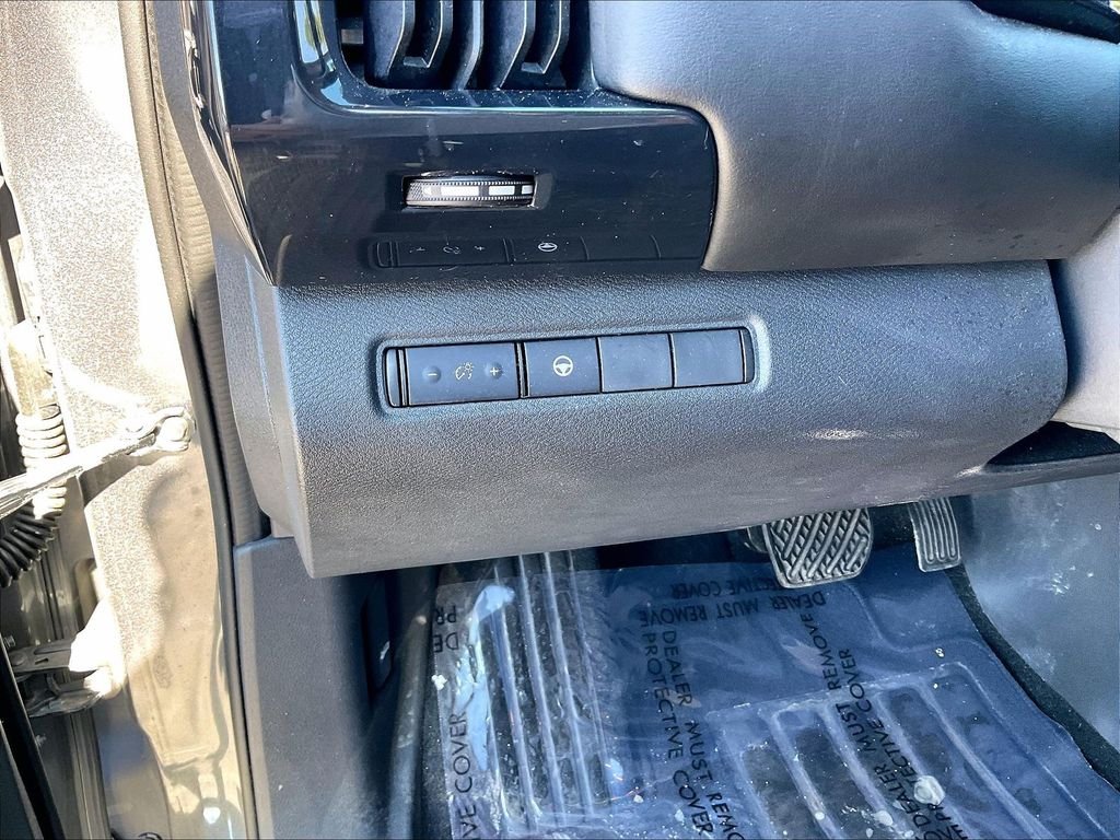 Used 2022 Gun Metallic Nissan SV image 26