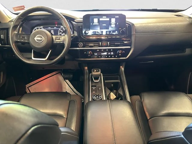 Used 2024 Super Black Nissan SL image 11