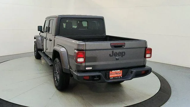 New 2026 Granite Crystal Metallic Clear-Coat Exterior Paint Jeep Sport S image 8