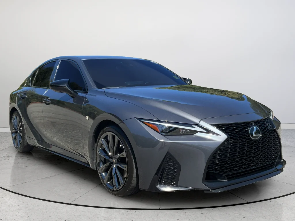 2025 Lexus IS