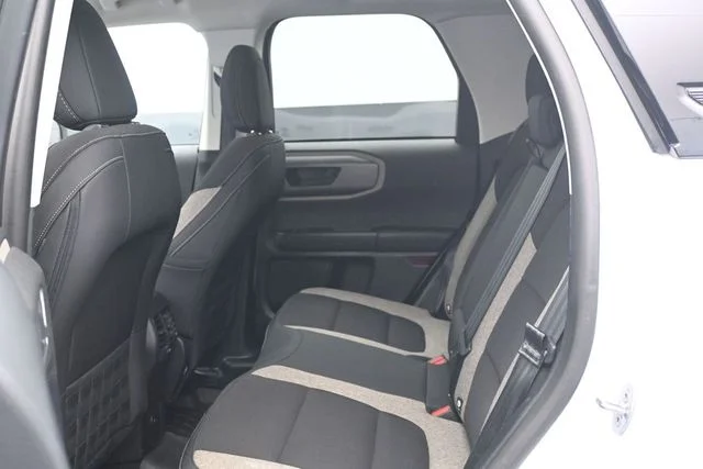 Certified Used 2025 Oxford White Ford Big Bend image 5
