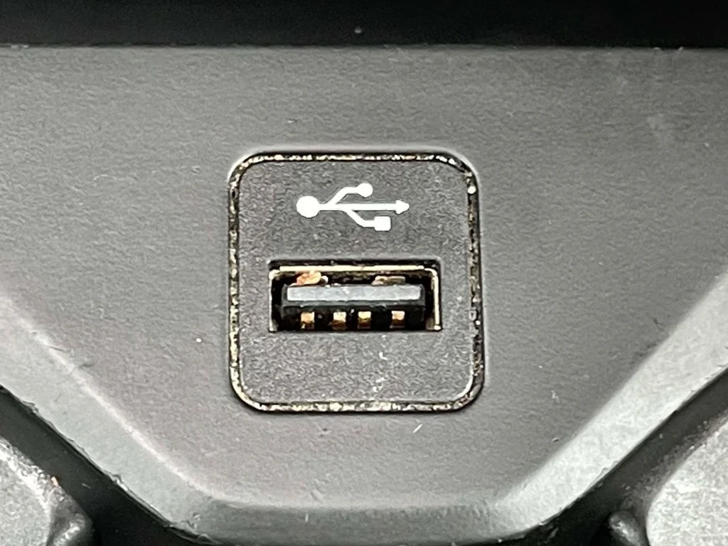 Certified Used 2019 Black BMW xDrive40i image 23
