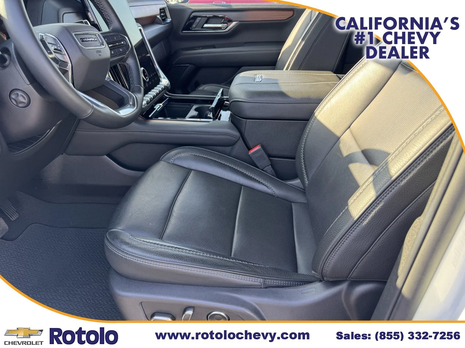 Used 2025 Summit White GMC Denali image 14