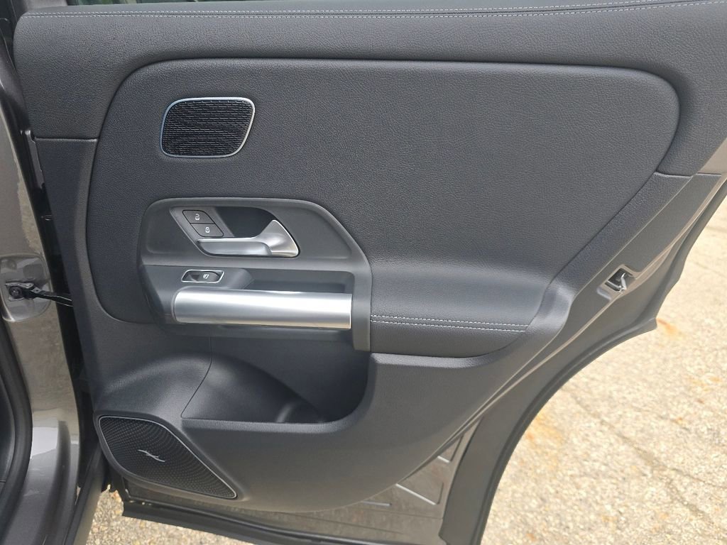 New 2026 Mountain Grey Metallic Mercedes-Benz GLA 250 image 59