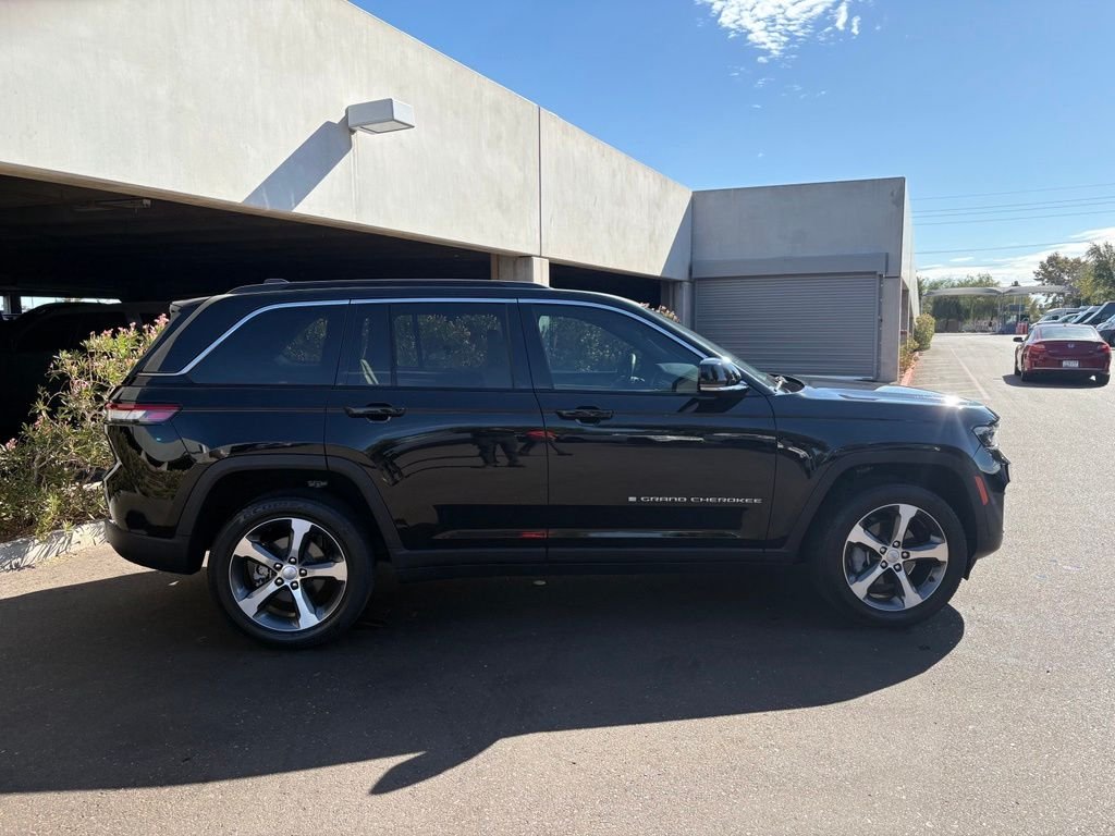 Certified Used 2024 Black Jeep Limited image 5