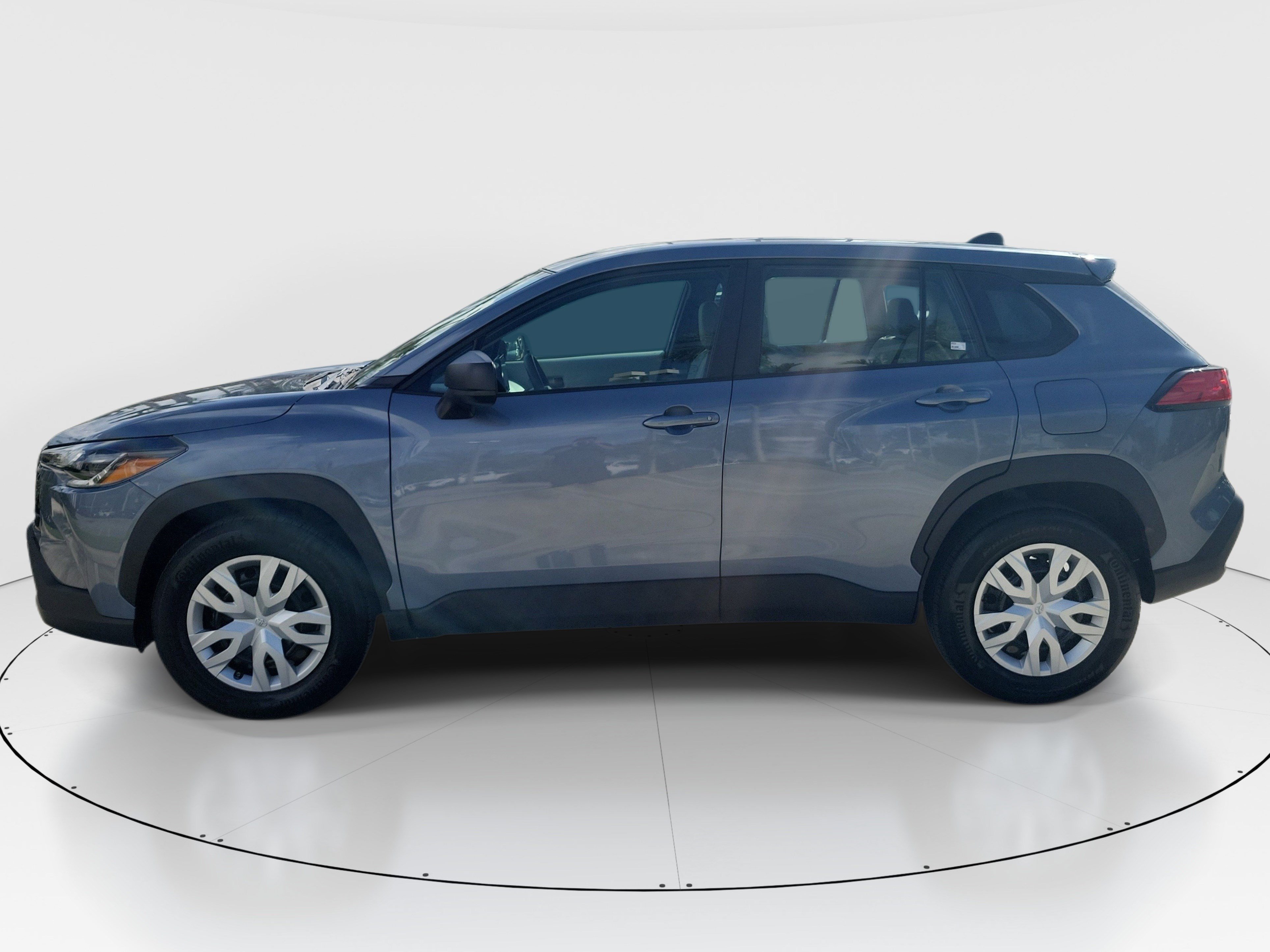Used 2025 Celestite Toyota L image 4