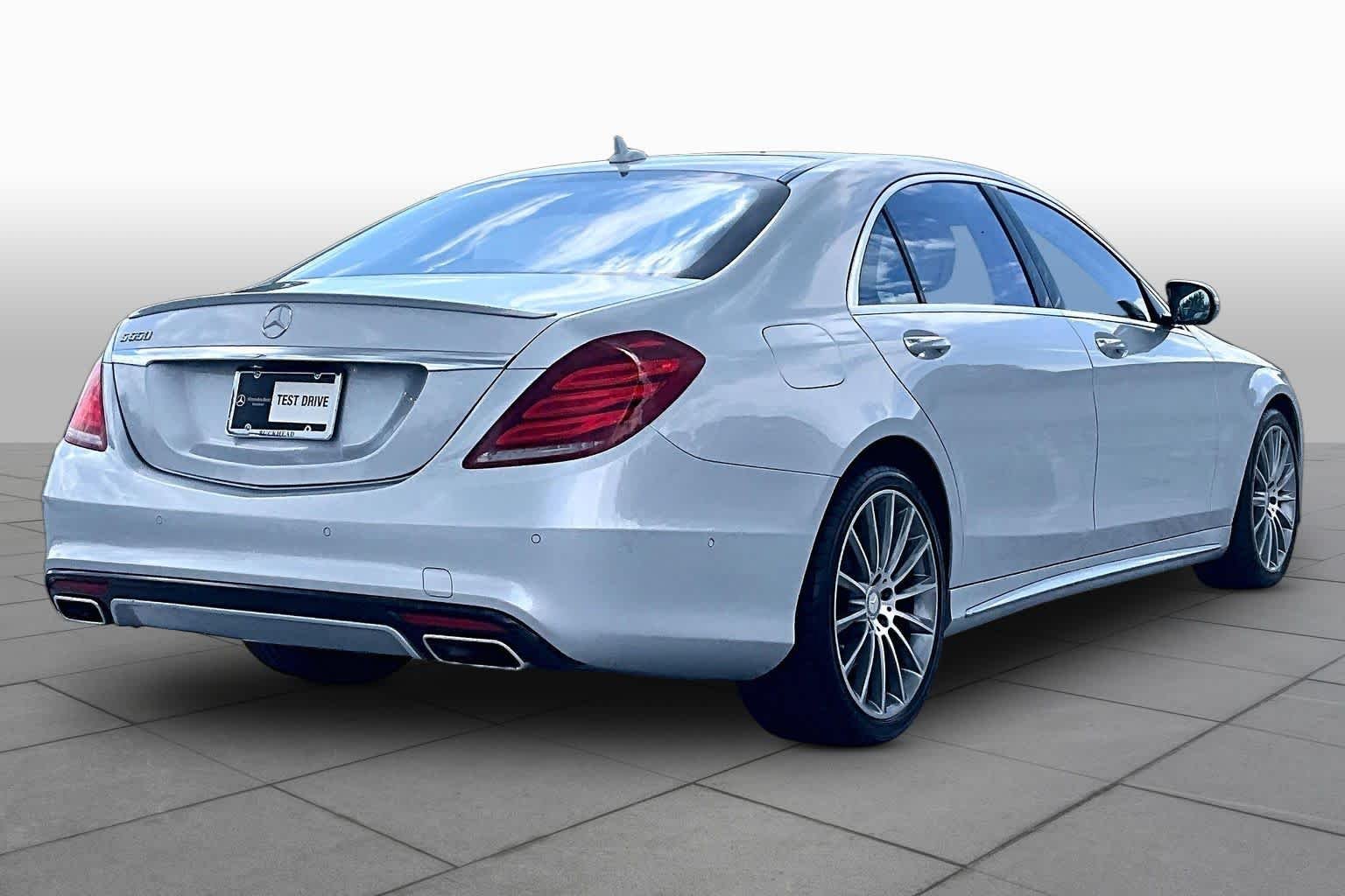 Used 2016 Iridium Silver Metallic Mercedes-Benz S 550 image 12