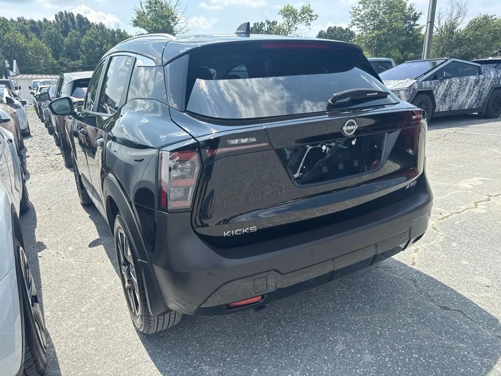 Used 2026 Black Nissan SV image 5