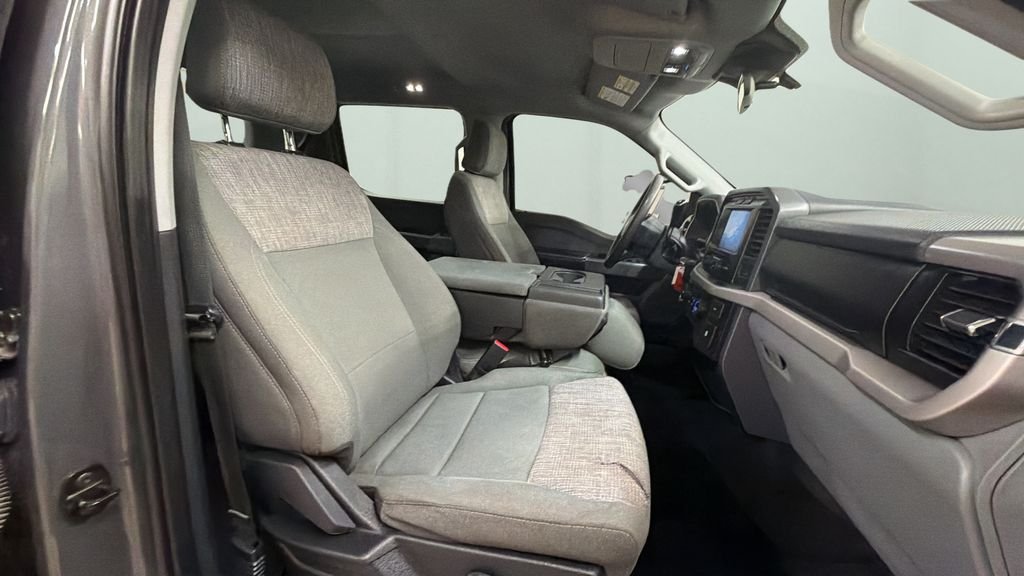 Used 2023 Gray Ford XLT image 9