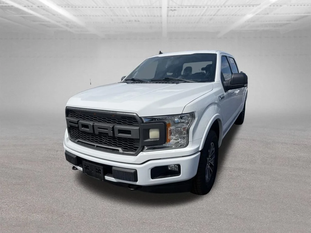 Used 2020 White Ford XLT image 11