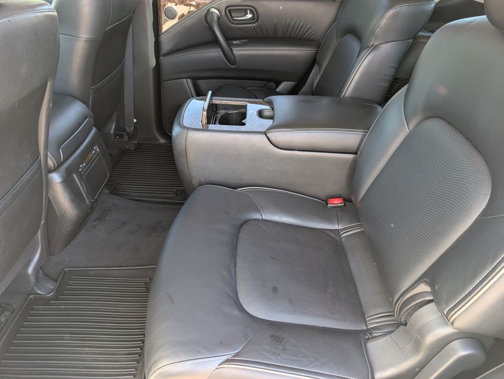 Used 2017 Silver INFINITI Base image 19