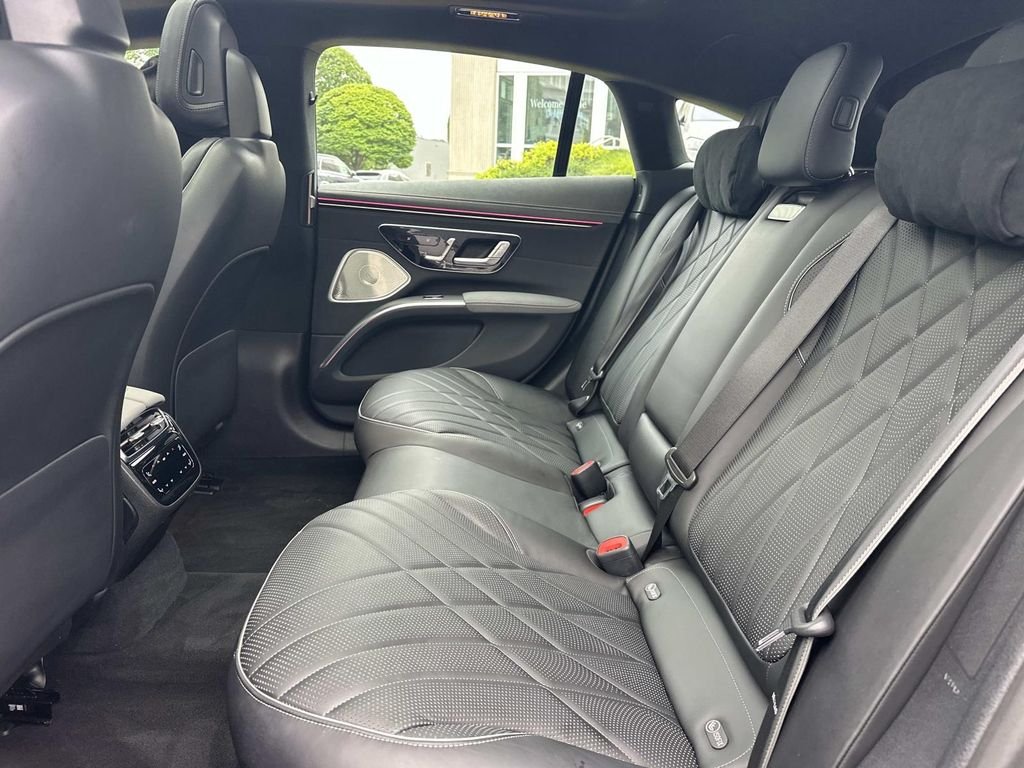 Certified Used 2023 Obsidian Black Metallic Mercedes-Benz 580 image 14