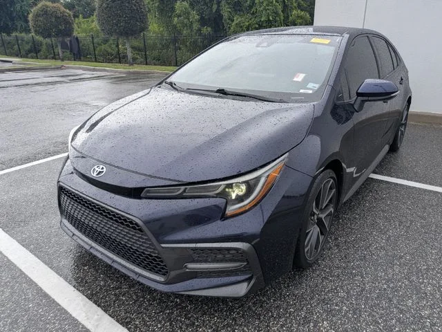 Used 2020 Blue Toyota SE image 2