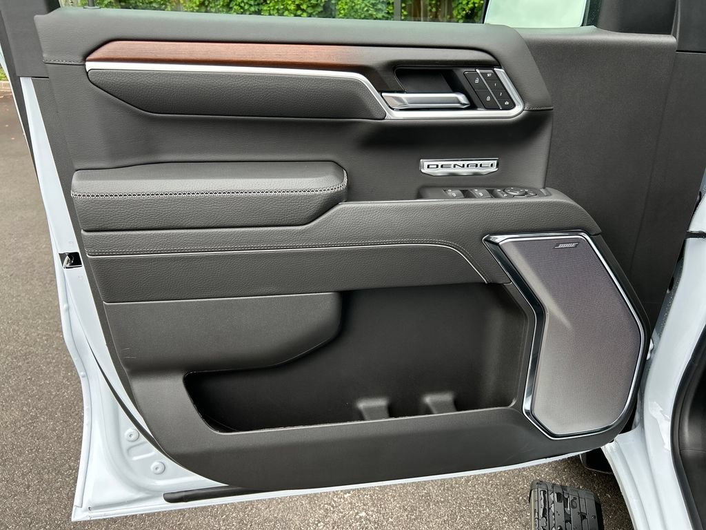 New 2026 Glacier White Tricoat GMC Denali image 42