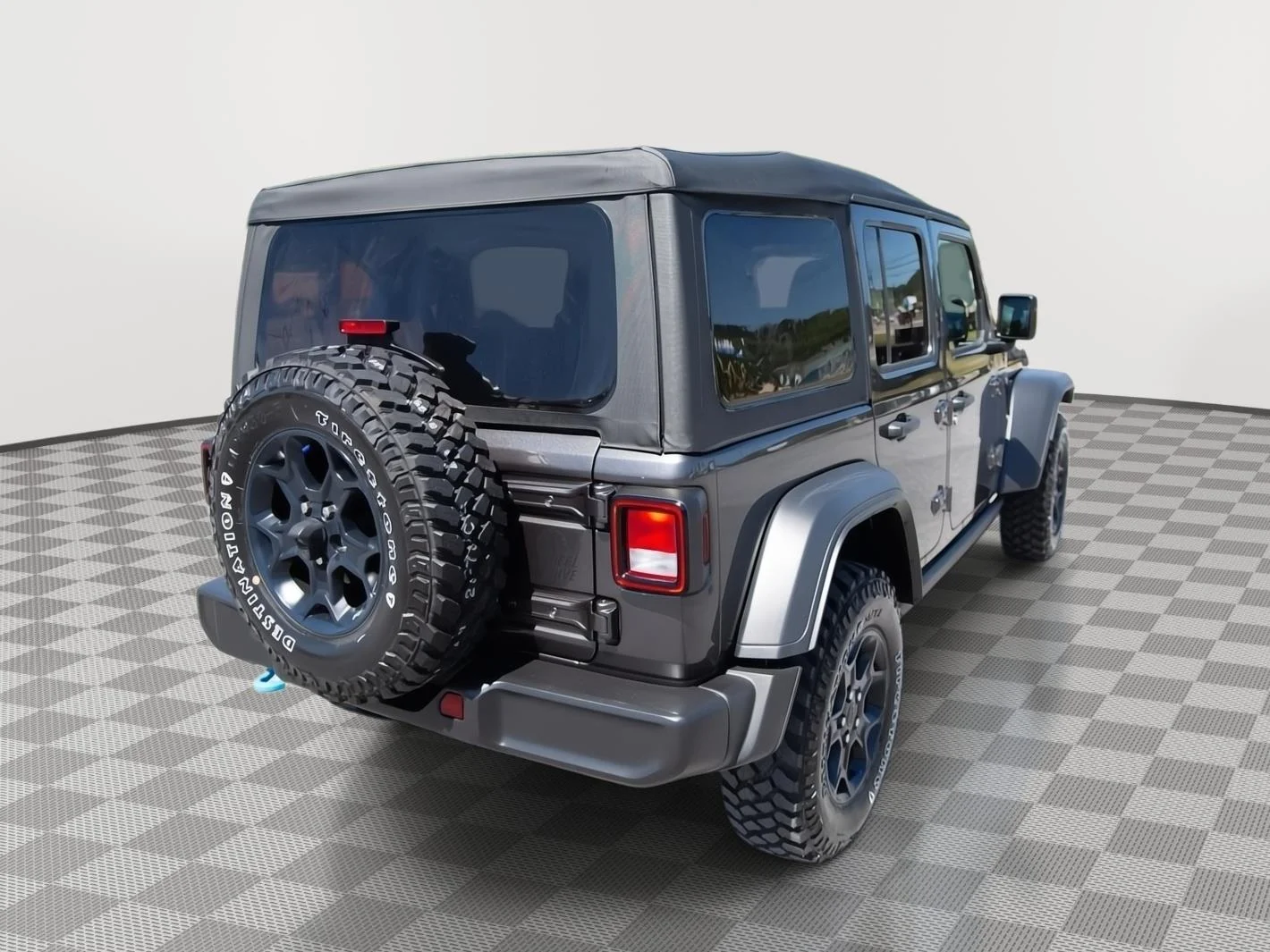 Used 2023 Granite Crystal Metallic Clearcoat Jeep SW image 5
