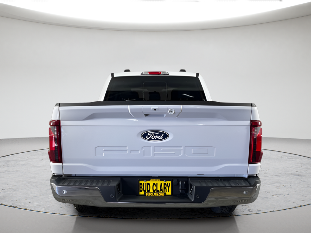 New 2026 Oxford White Ford XLT image 4