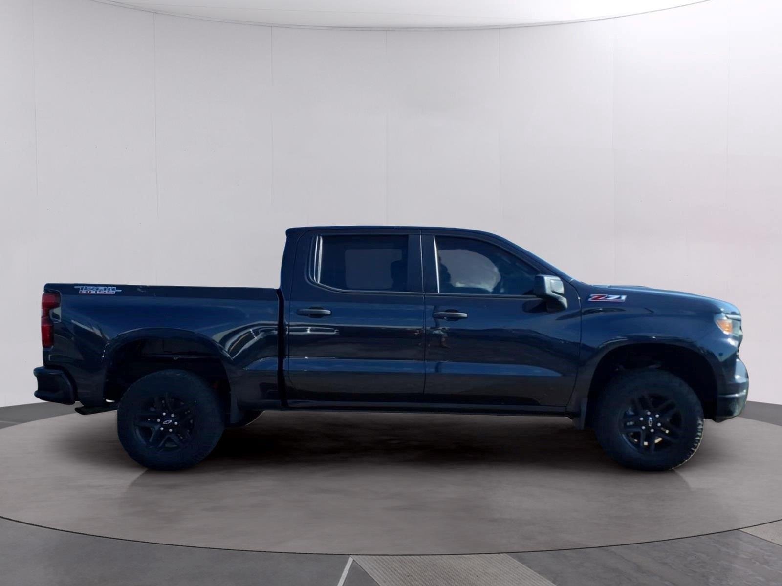 Used 2022 Dark Ash Metallic Chevrolet Custom Trail Boss image 6