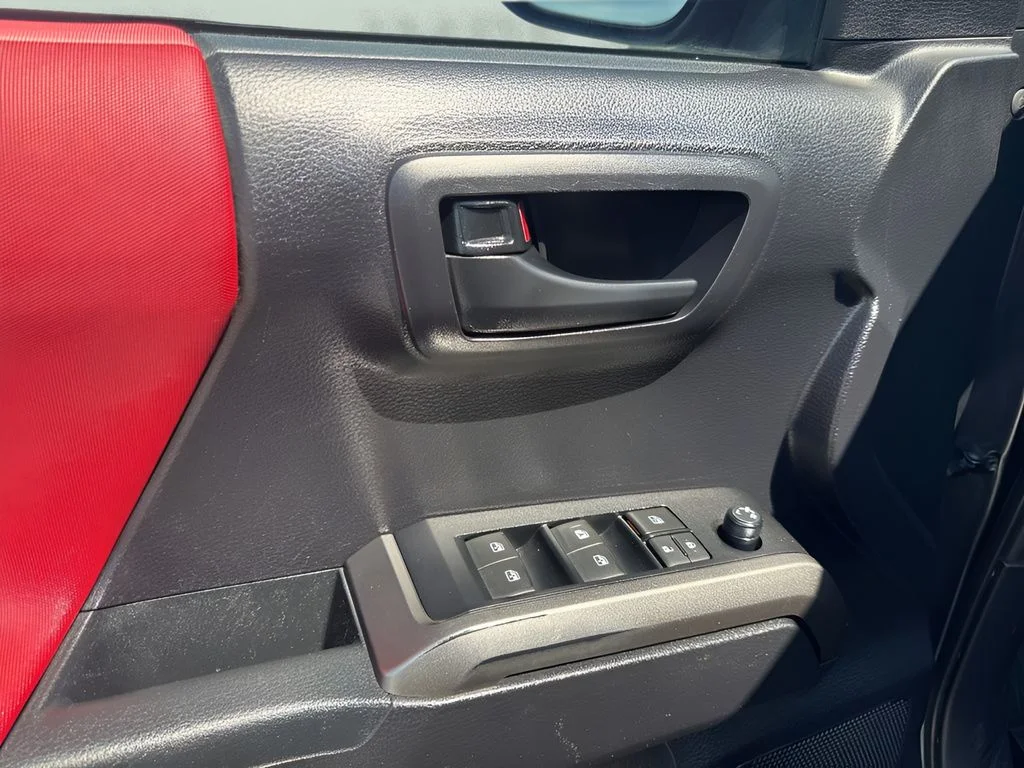 Used 2020 Gray Toyota SR5 image 22