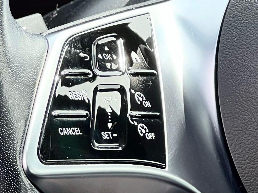 Certified Used 2023  Mercedes-Benz C 300 image 29