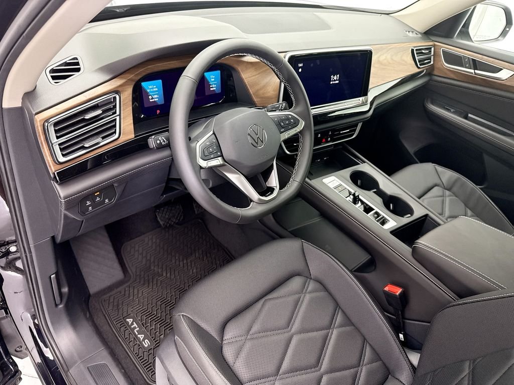 New 2026 Deep Black Pearl Volkswagen 2.0T SE image 9