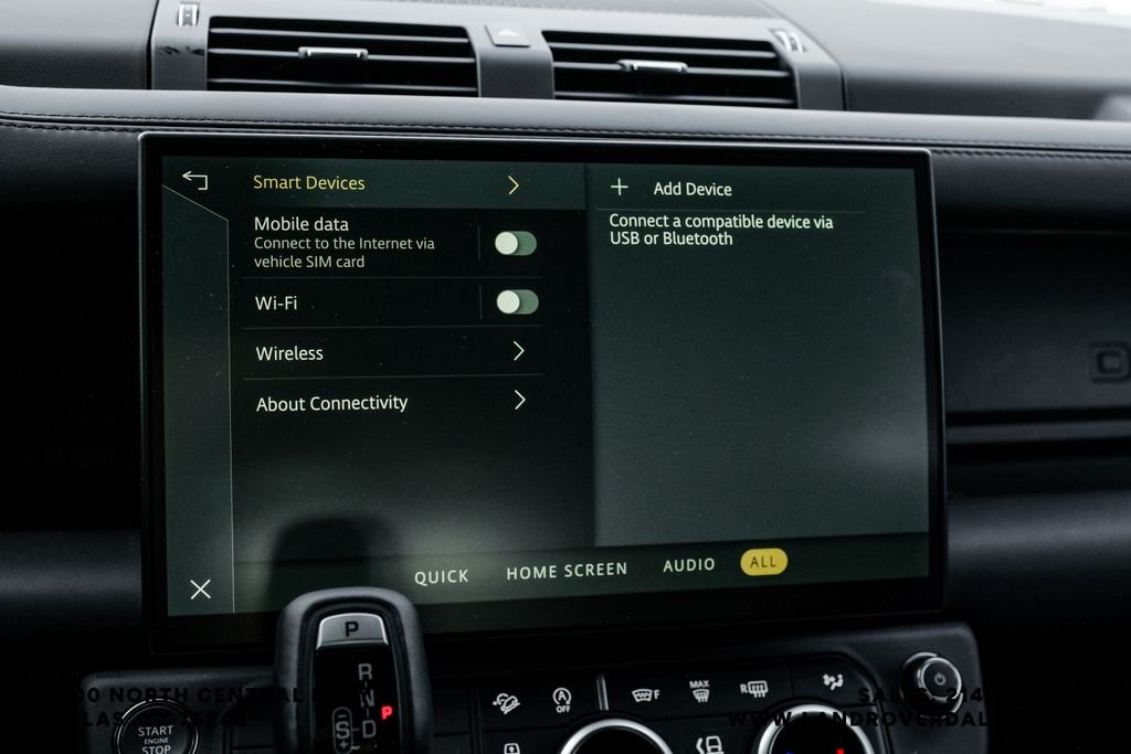 New 2026 Woolstone Green Metallic Land Rover X-Dynamic SE image 38
