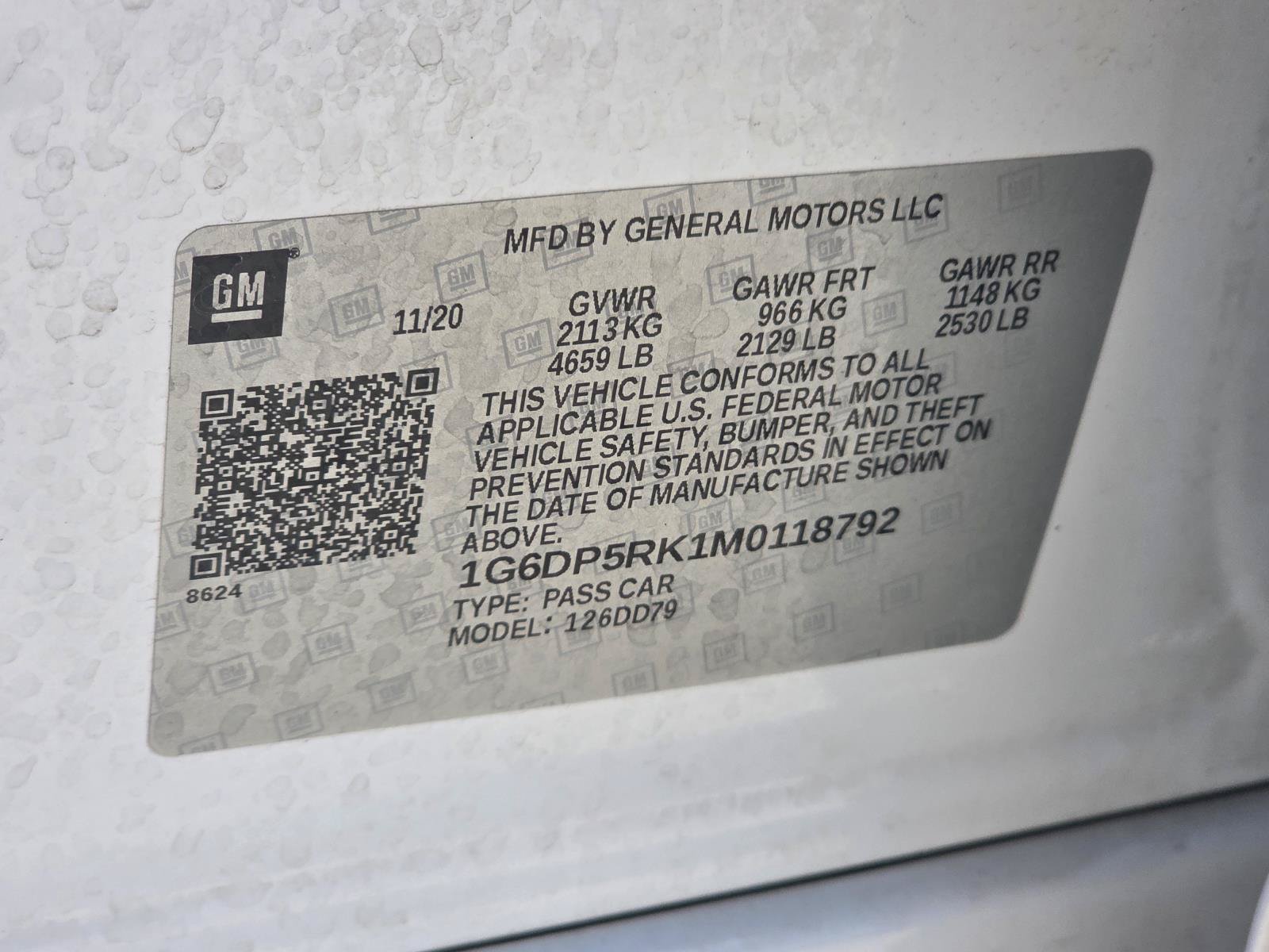 Used 2021 SUMMIT WHITE Cadillac Sport image 25