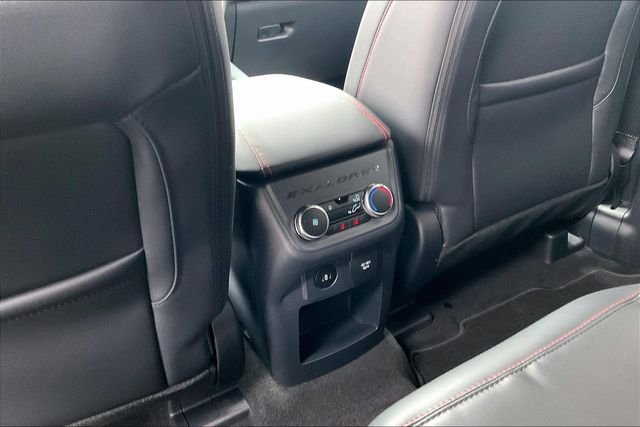 2026 Ford Explorer ST-Line - Photo 21