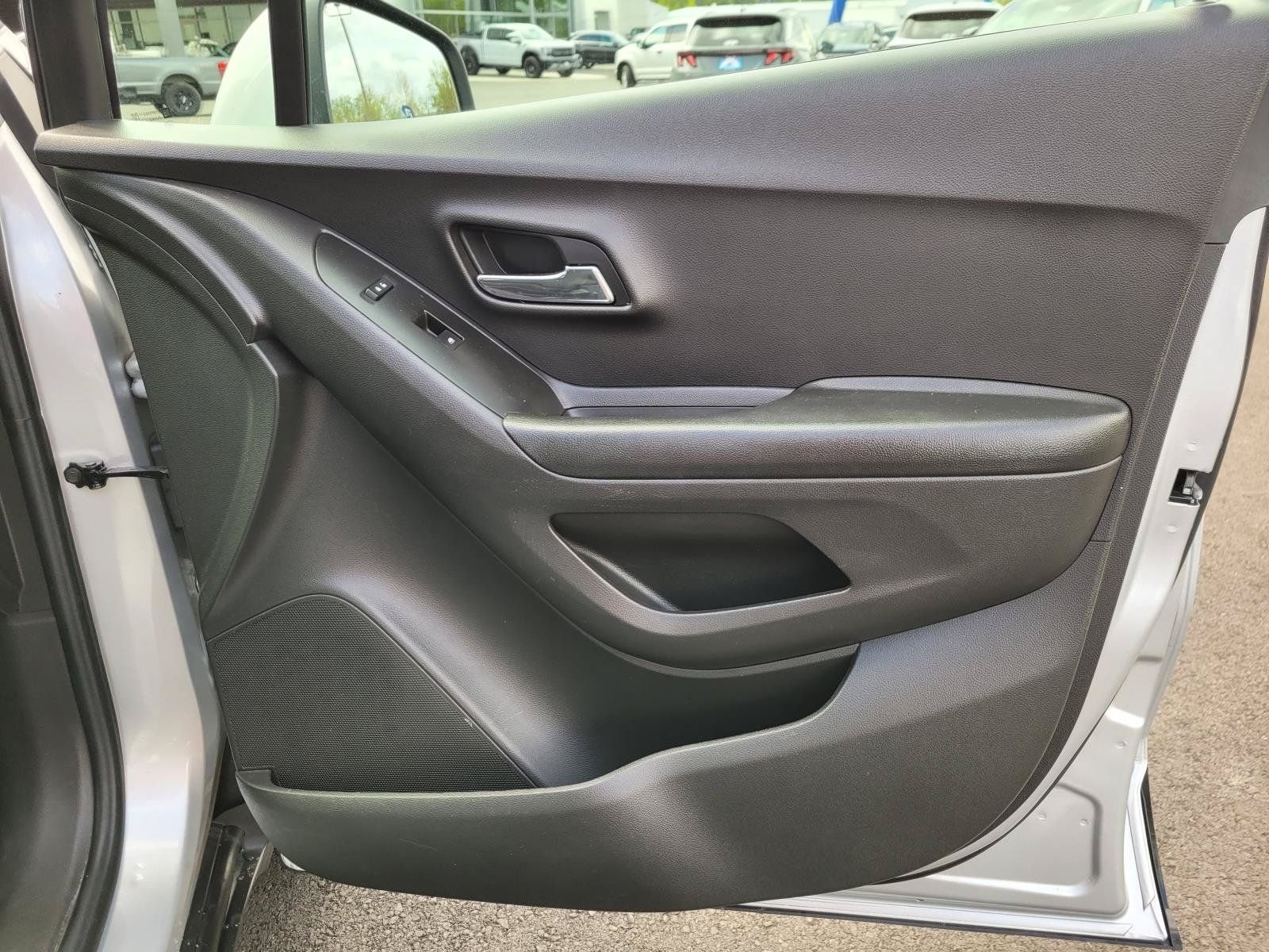 Used 2021 Silver Chevrolet LS image 22