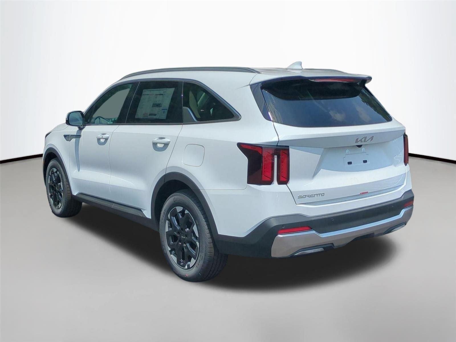 New 2026 Glacial White Kia S image 3