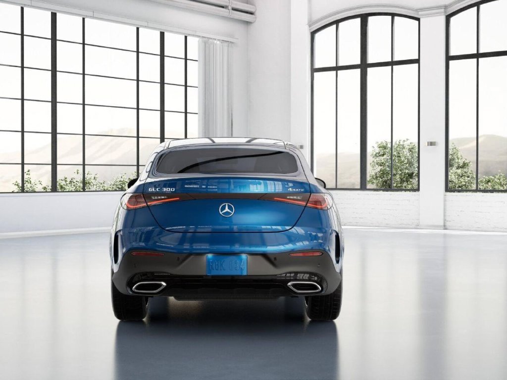 New 2026 Starling Blue Metallic Mercedes-Benz GLC 300 image 67