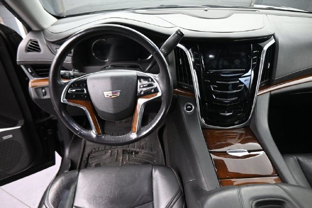 Used 2020 Black Cadillac Premium image 21