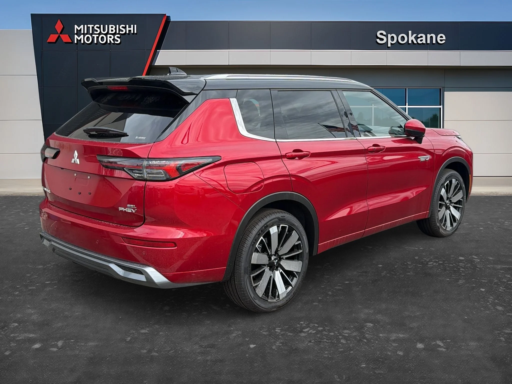 New 2026 Red Diamond W/Black Roof Mitsubishi SEL S-AWC image 5