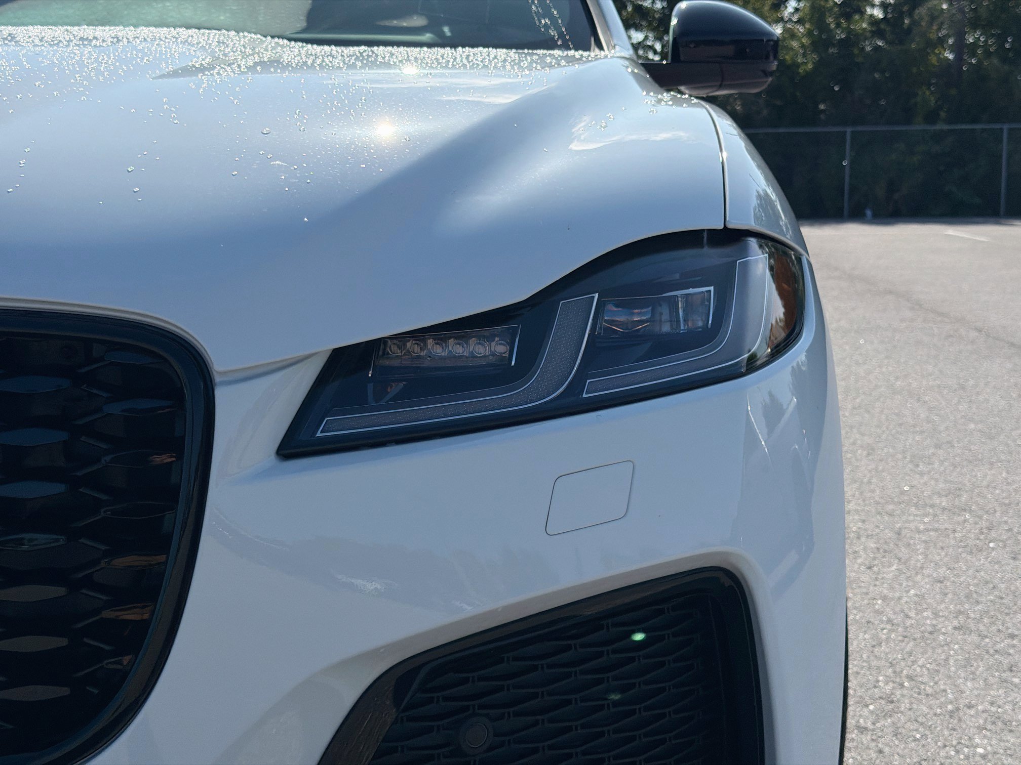 New 2026 Fuji White Jaguar R-Dynamic S image 9