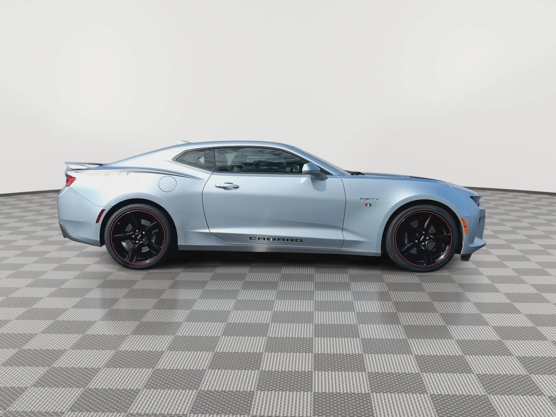 Used 2017 ARCTIC BLUE METALLIC Chevrolet 2SS image 9