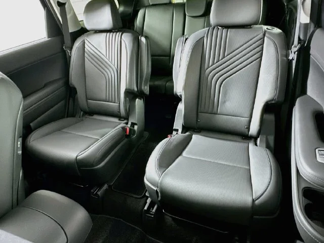 New 2026 Blue Hyundai SEL image 11