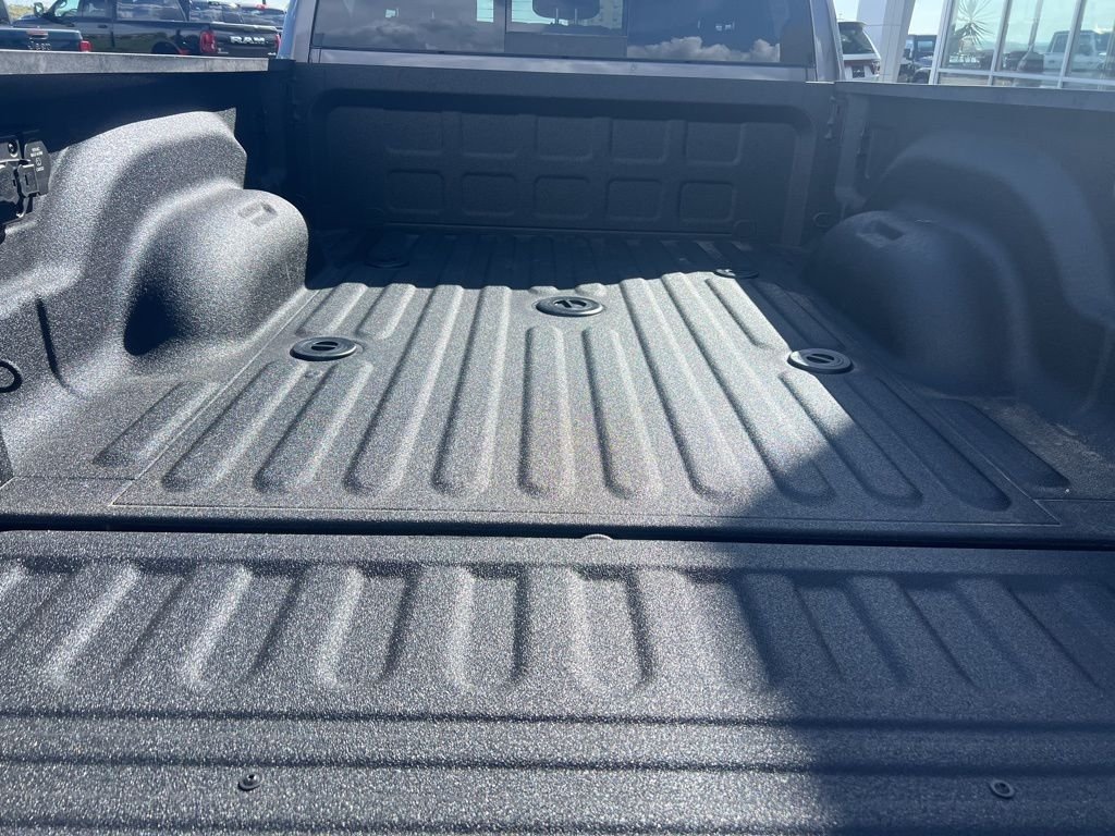 2025 RAM 2500 Big Horn - Photo 15
