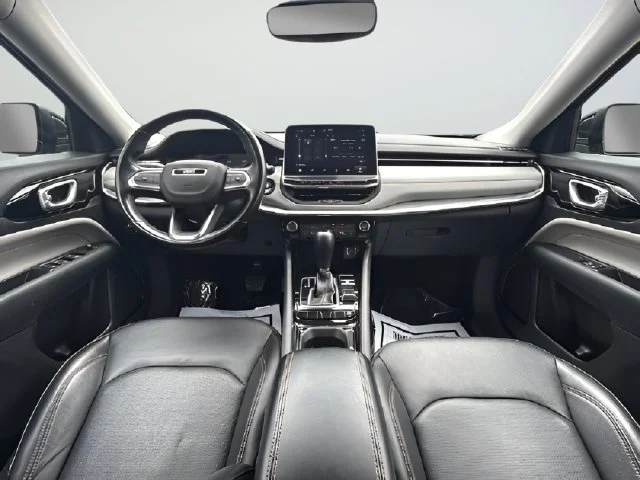 Used 2022 Red Jeep Limited image 15